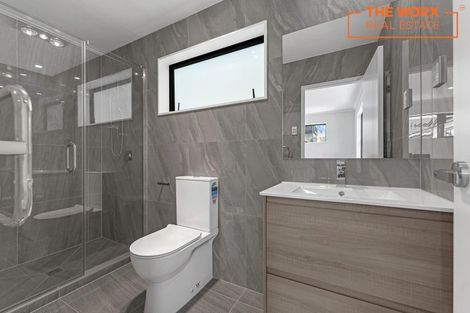 Photo of property in 26a Russell Road, Manurewa, Auckland, 2102