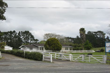 Photo of property in 573 State Highway 16, Kumeu, 0891