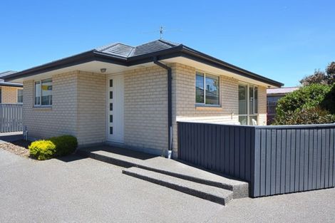Photo of property in 2/162 Wainoni Road, Avondale, Christchurch, 8061