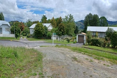 Photo of property in 12 Pei Te Hurinui Drive, Taumarunui, 3920