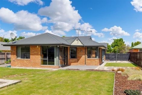 Photo of property in 16 Golding Avenue, Rangiora, 7400