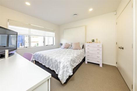 Photo of property in 99 Bayvista Drive, Karaka, Papakura, 2113