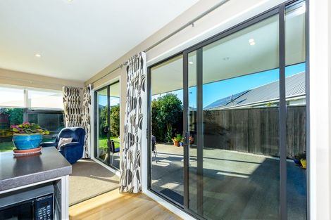 Photo of property in 7 Wisteria Lane, Rangiora, 7400