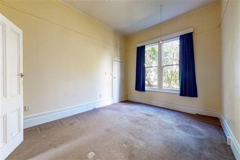 Photo of property in 33 Nairn Street, Mount Cook, Wellington, 6011