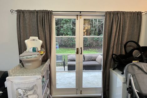 Photo of property in 85 Shakespeare Road, Bluff Hill, Napier, 4110