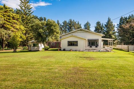 Photo of property in 481 Pohangina Valley East Road, Pohangina, Ashhurst, 4884