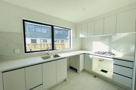 Photo of property in 3f Norfolk Place, Papatoetoe, Auckland, 2025