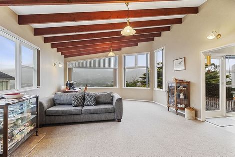 Photo of property in 69 Fyvie Avenue, Tawa, Wellington, 5028