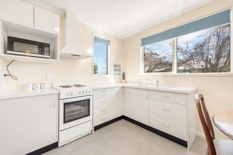 Photo of property in 42 Newburn Street, Waikaia, 9778