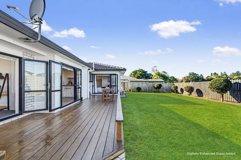 Photo of property in 23 Brookesmith Drive, Waiuku, 2123