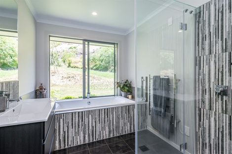 Photo of property in 42 Mahaki Road, Nikau Valley, Paraparaumu, 5032