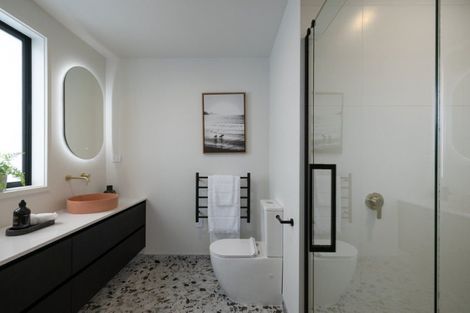 Photo of property in 31 Hinaki Street, Poike, Tauranga, 3112