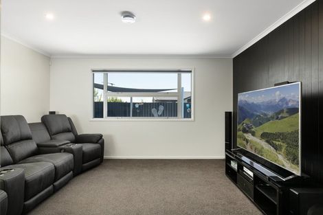 Photo of property in 31 Blanche Road, Papamoa Beach, Papamoa, 3118