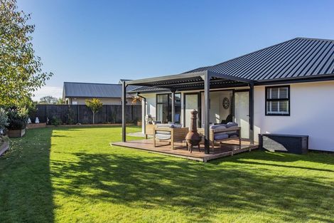 Photo of property in 132 Sutherland Drive, Kaiapoi, 7630