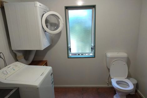 Photo of property in 12 Cosy Dell Road, North Dunedin, Dunedin, 9016