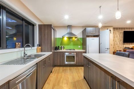 Photo of property in 6 Tasman Close, Aotea, Porirua, 5024