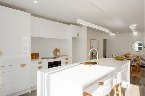 Photo of property in 121a Te Mata Road, Havelock North, 4130