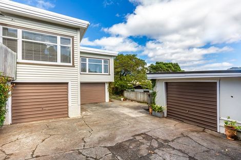 Photo of property in 10 Imlay Crescent, Ngaio, Wellington, 6035