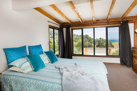 Photo of property in 57 Moana Road, Okitu, Gisborne, 4010