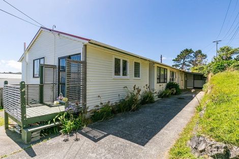 Photo of property in 81b Black Rock Road, Newlands, Wellington, 6037