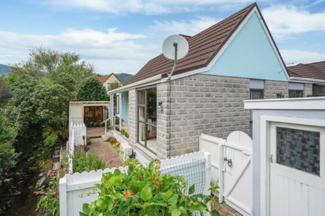 Photo of property in 2/4 Byron Place, Stoke, Nelson, 7011