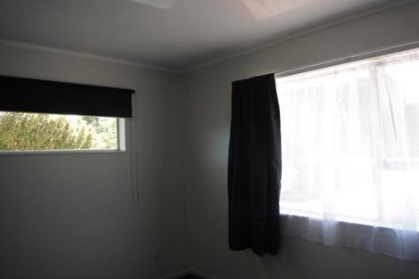 Photo of property in 32 Awatea Street, Ranui, Porirua, 5024