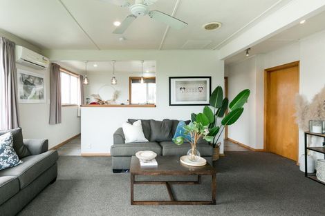 Photo of property in 52 Leicester Avenue, Tamatea, Napier, 4112
