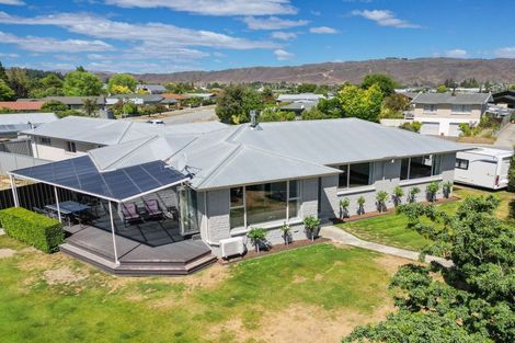 Photo of property in 90 Ashworth Street, Alexandra, 9320