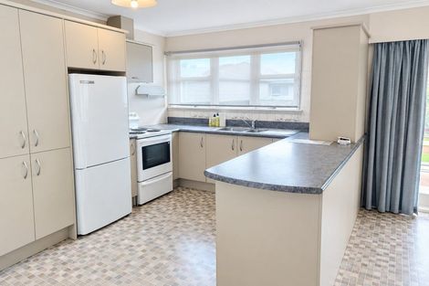 Photo of property in 1 Craig Grove, Elderslea, Upper Hutt, 5018