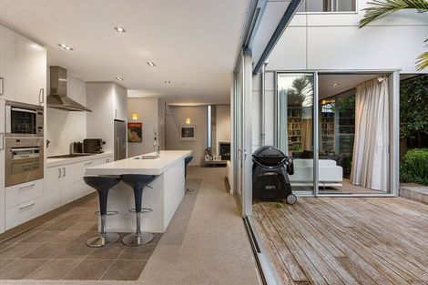 Photo of property in 9 Middle Street, Freemans Bay, Auckland, 1011