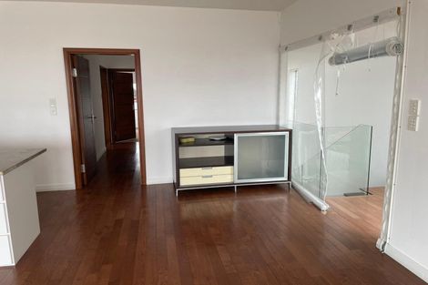 Photo of property in 103 Coronation Road, Hillcrest, Auckland, 0627