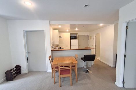 Photo of property in Terrace Heights Apartments, 4b/163 The Terrace, Wellington Central, Wellington, 6011