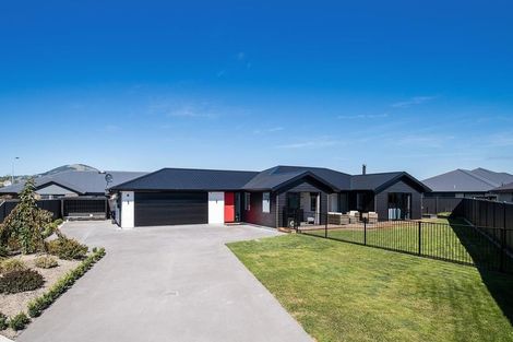 Photo of property in 8 Mellay Mews, Mosgiel, 9024