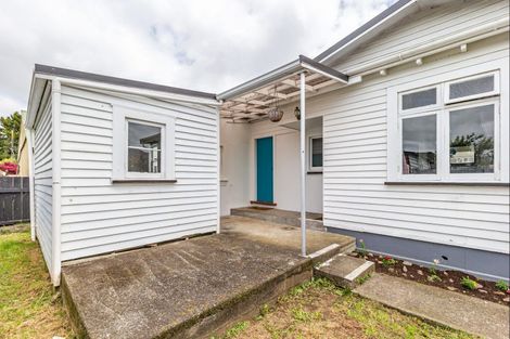 Photo of property in 58b Salisbury Street, Levin, 5510
