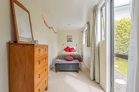 Photo of property in 12 Orewa Heights Crescent, Orewa, 0931