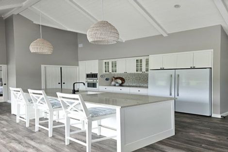 Photo of property in 728 Peak Road, Helensville, 0875