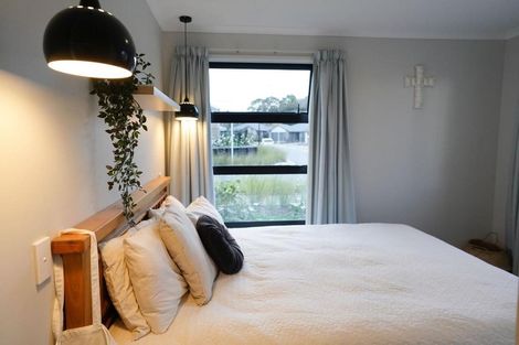 Photo of property in 10 Traverse Lane, Omokoroa, 3114