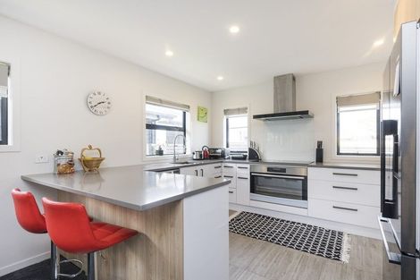 Photo of property in 24a Roberts Line, Kelvin Grove, Palmerston North, 4414