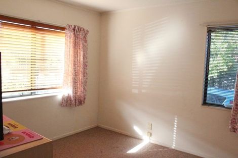 Photo of property in 1/18 Kenwick Place, Burswood, Auckland, 2013