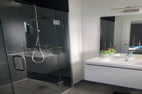 Photo of property in 24 Huxley Place, Lake Hayes, Queenstown, 9304