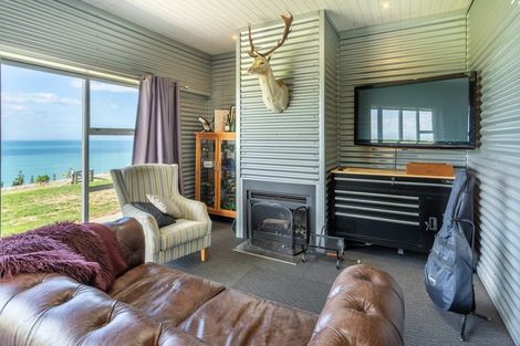 Photo of property in 318 Cable Station Road, Blind River, Seddon, 7285