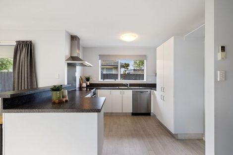 Photo of property in 1/12 Barclay Place, Burwood, Christchurch, 8061