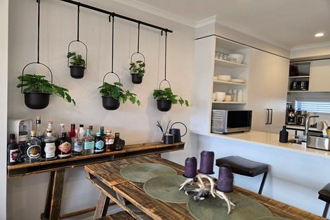 Photo of property in 9/14 Ruakiwi Road, Hamilton Lake, Hamilton, 3204