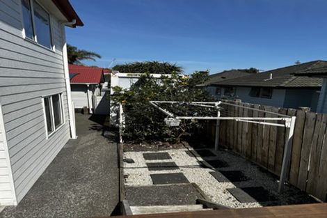 Photo of property in 17a Glendon Avenue, Avondale, Auckland, 1026
