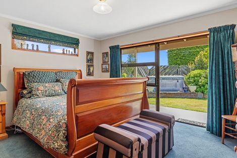 Photo of property in 8 Thackeray Street, Saint Andrews, 7988