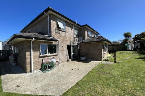 Photo of property in 18 Nicholas Gibbons Drive, Clendon Park, Auckland, 2103