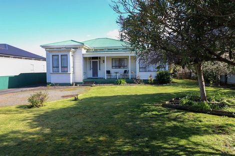 Photo of property in 10 Grant Street, Dannevirke, 4930