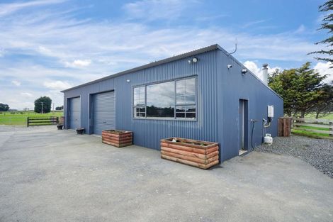 Photo of property in 381 Bay Road, West Plains, Invercargill, 9879