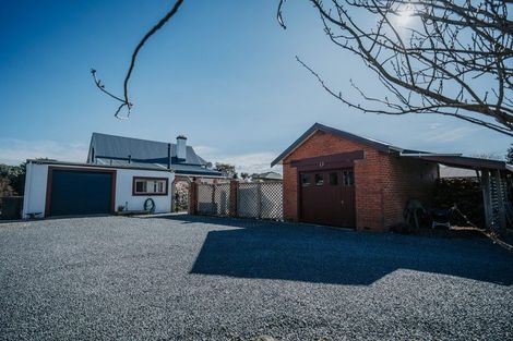 Photo of property in 6 Johnson Street, Milton, 9220