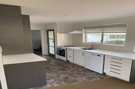 Photo of property in 27 Blomfield Street, Nawton, Hamilton, 3200